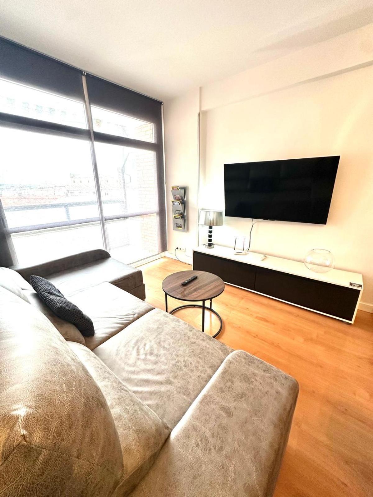Apartamento Turistico Pizarro เมรีดา ภายนอก รูปภาพ
