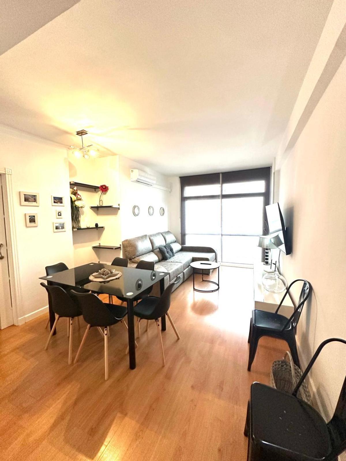 Apartamento Turistico Pizarro เมรีดา ภายนอก รูปภาพ